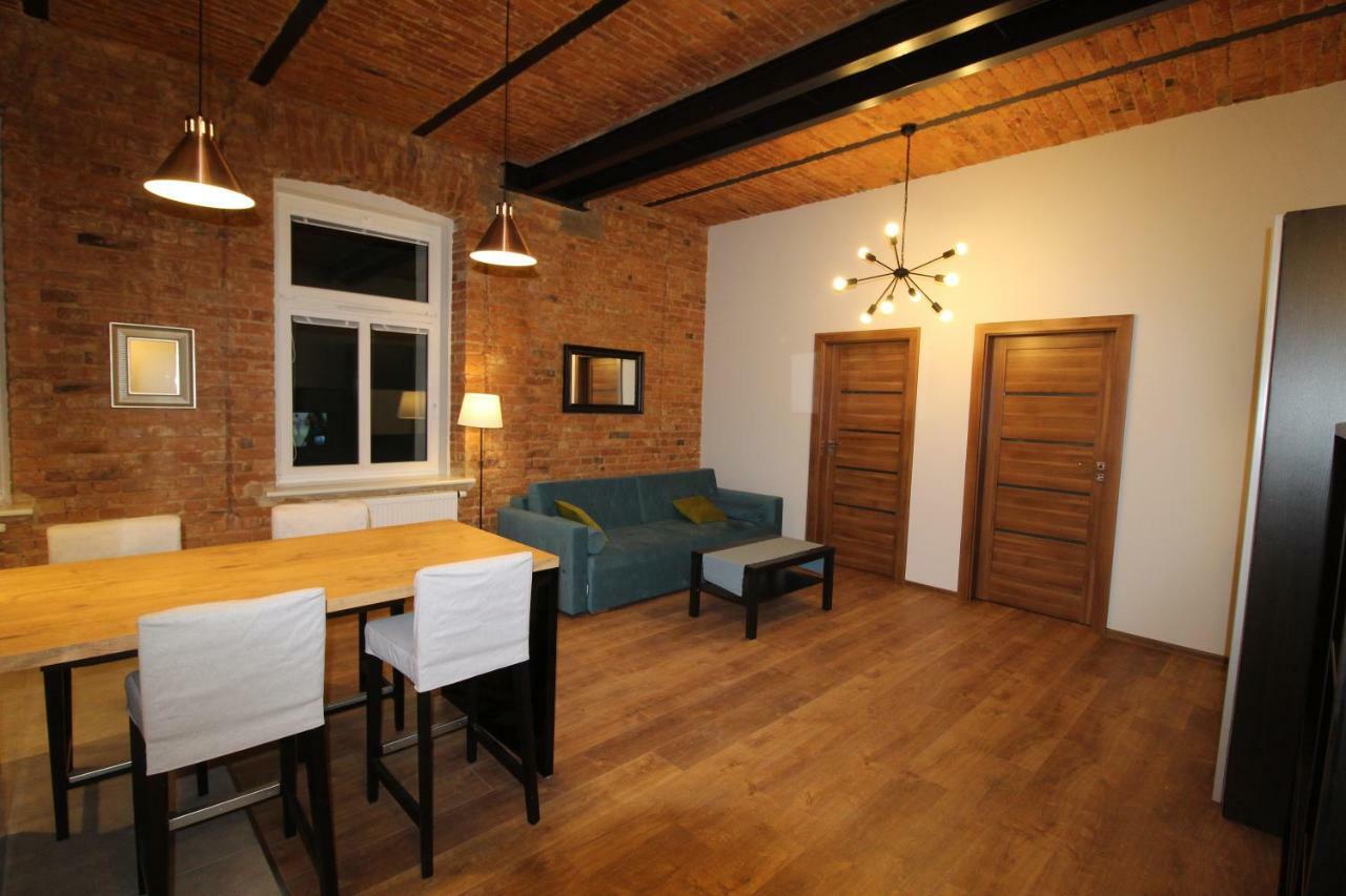 Apartamenty Centrum Czestochowa Stara Kamienica エクステリア 写真