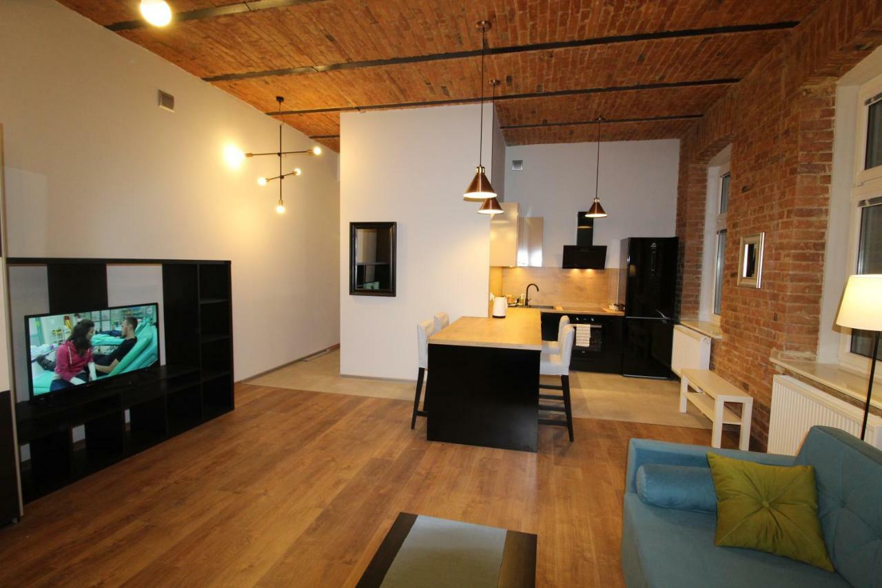 Apartamenty Centrum Czestochowa Stara Kamienica エクステリア 写真