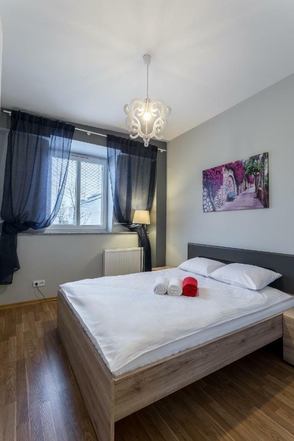 Apartamenty Centrum Czestochowa Stara Kamienica エクステリア 写真