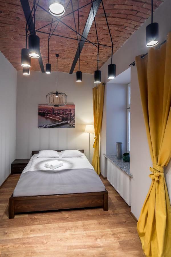 Apartamenty Centrum Czestochowa Stara Kamienica エクステリア 写真