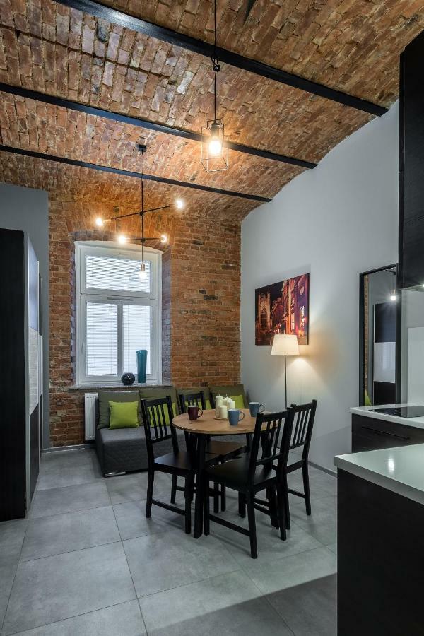 Apartamenty Centrum Czestochowa Stara Kamienica エクステリア 写真